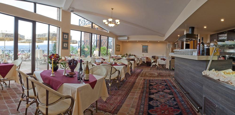 Urban Lodge Hotel Rooms And Suits تبليسي المظهر الخارجي الصورة