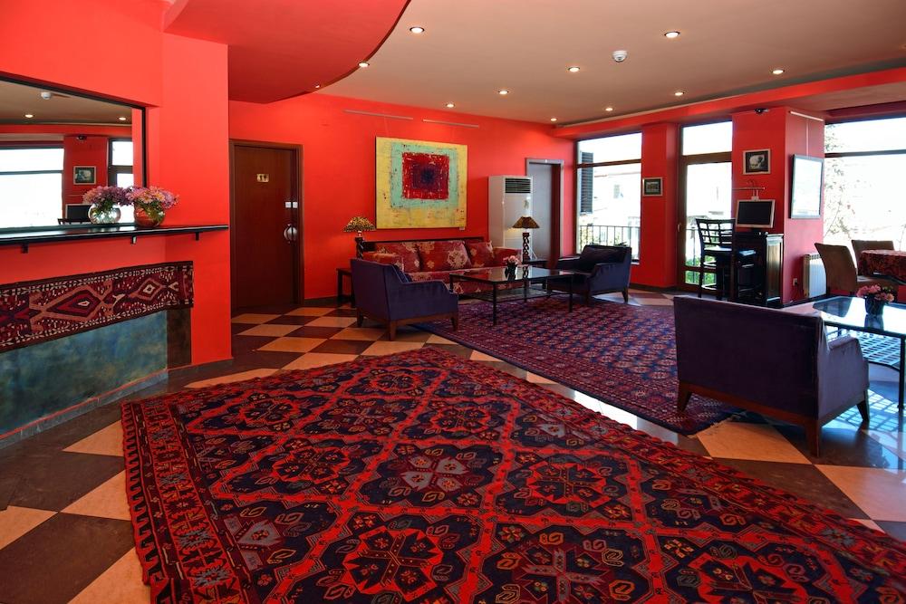 Urban Lodge Hotel Rooms And Suits تبليسي المظهر الخارجي الصورة