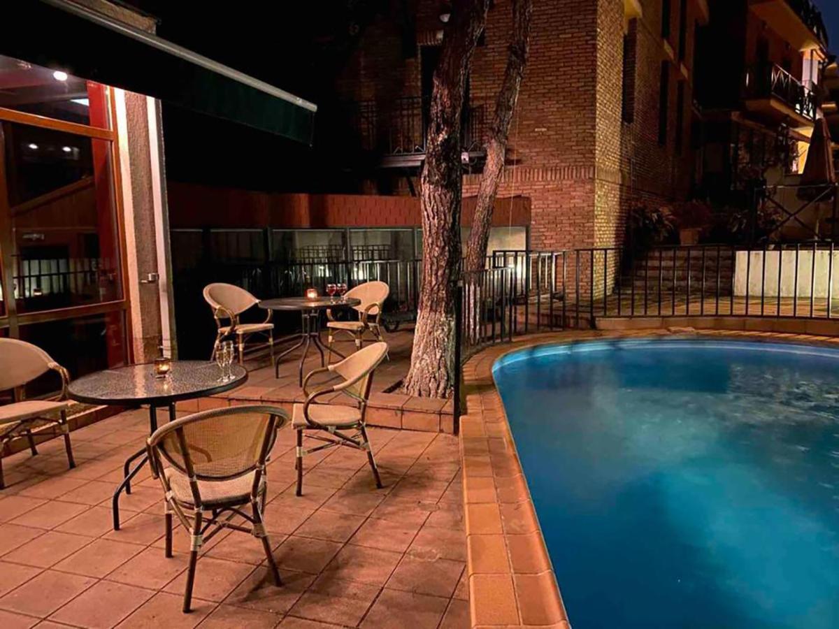 Urban Lodge Hotel Rooms And Suits تبليسي المظهر الخارجي الصورة