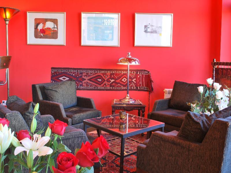 Urban Lodge Hotel Rooms And Suits تبليسي المظهر الخارجي الصورة