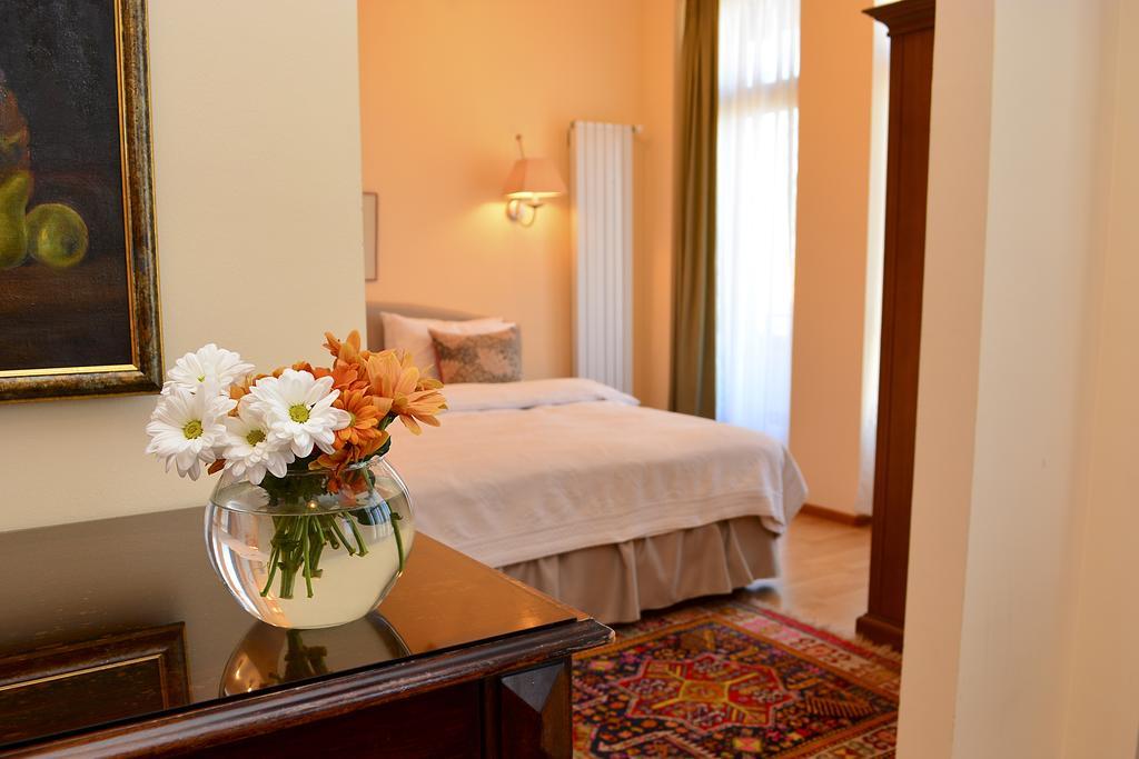 Urban Lodge Hotel Rooms And Suits تبليسي المظهر الخارجي الصورة