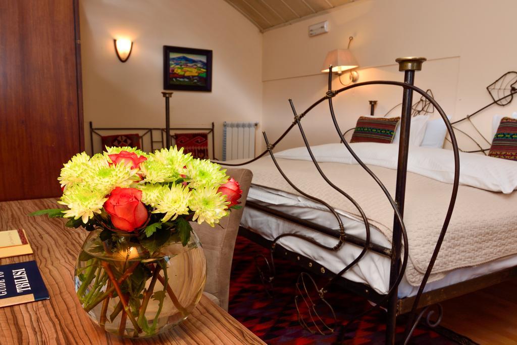 Urban Lodge Hotel Rooms And Suits تبليسي المظهر الخارجي الصورة